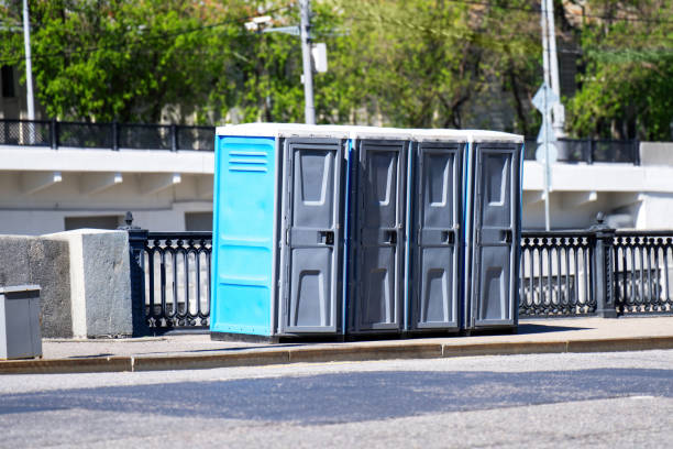 Best Portable restroom trailer rental  in Surgoinsville, TN